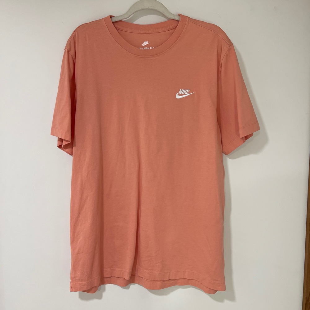 Nike‎ Sportswear Futura Logo T-Shirt Mens XL Peach Coral Cotton Tee | Athleisure